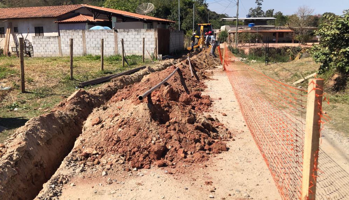 SANEOURO inicia obras de instalação de mais de 16 mil metros de redes de abastecimento de água