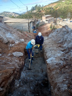 REDES DE ESGOTO E DE ÁGUA DE CHUVA NÃO SE MISTURAM
